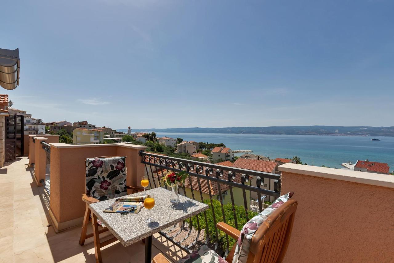 Guest House Lazeta Duce Exterior photo